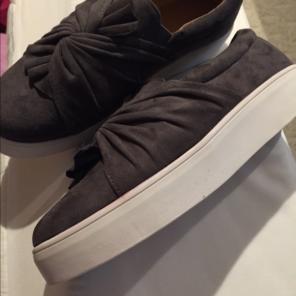 Slip on sneakers - Picture 3 of 3